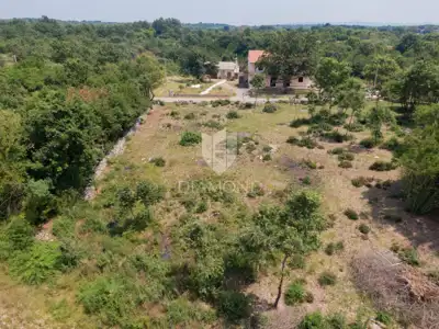 Building plot 1,339 m², Juršići - quiet location