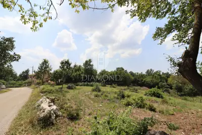 Building plot 1,339 m², Juršići - quiet location - 4