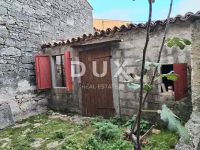 Kuća 140 m², Marčana - dvije etaže, 4 sobe - 11