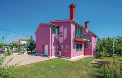 House 243 m², Labin - pool and fenced yard - 21