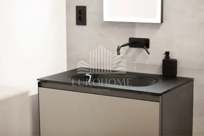 Dizajnerski uređen stan 151 m² terasa balkon garaža sauna - 15