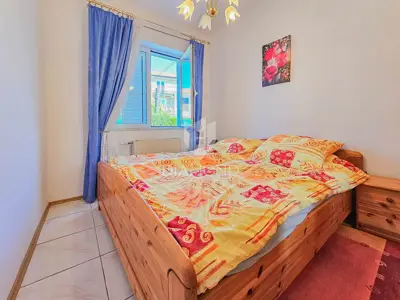 Haus 188 m², Umag - renoviert mit Hof - 13