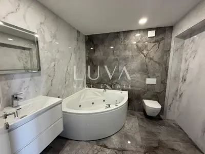 Wohnung 181,9 m², Makarska - 4 Schlafzimmer und Terrasse - 14