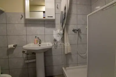Rijeka, poslovna prilika, sobe za dnevni najam. - 9