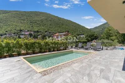 Moderne Villa in Mošćenička Draga - 3