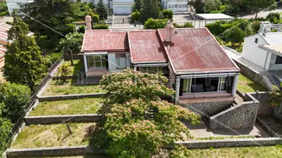 Vila 300 m², Njivice na Krku - panoramski pogled na more - 5