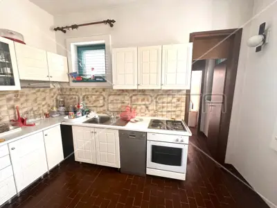 Vila 300 m², Njivice na Krku - panoramski pogled na more - 13