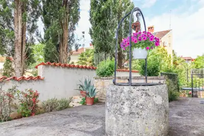 House, Rovinj - restaurant, apartments and rooms