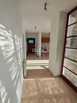 House 283 m², Ližnjan - 5 apartments and sea view - 4