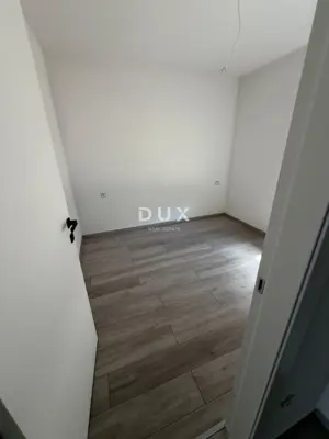 Apartment 55 m², Štinjan - garden 66 m² and terrace - 9