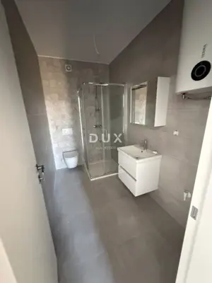 Apartment 55 m², Štinjan - garden 66 m² and terrace - 12