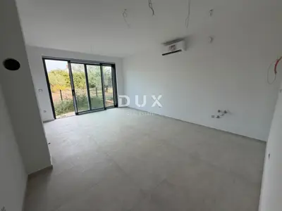 Apartment 55 m², Štinjan - garden 66 m² and terrace - 4