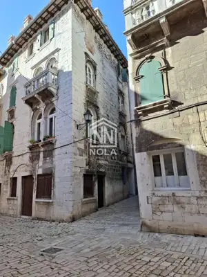 Rovinj stan u staroj jezgri grada - 3