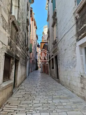 Rovinj stan u staroj jezgri grada - 2