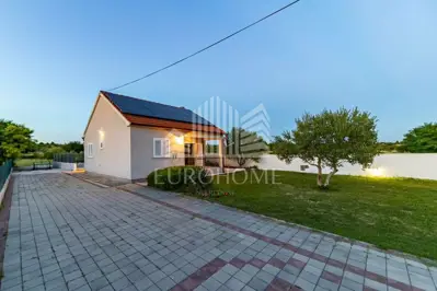 House for rent in Smoković, 70 m² - 10