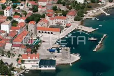 Građevinsko zemljište 543 m², Mali Ston - blizu centra Stona