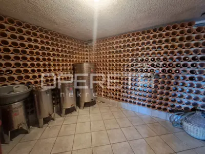 Gornji put, Zgrada, 330.000,00 EUR - 18