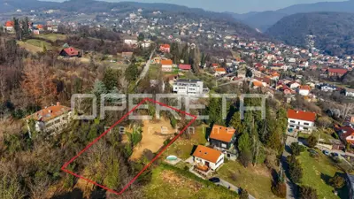 Grundstück 3 830 m², Vrapče, ruhige Lage neben Grünflächen - 5