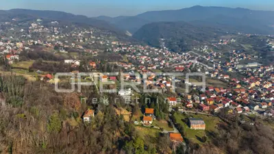 Grundstück 3 830 m², Vrapče, ruhige Lage neben Grünflächen - 14