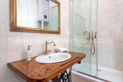 Vila 600 m², Otok Hvar - prvi red do mora - 5