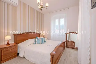 Vila 600 m², Otok Hvar - prvi red do mora - 6