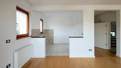 Zu verkaufen, Šestine, 4-Zimmer-Wohnung, 2GPM, 1VPM - 3