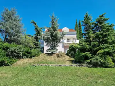 Haus 616 m², Dedići - Nähe der britischen Schule und Blick auf Sljeme - 10