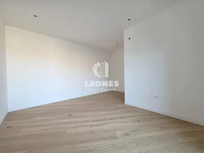 Wohnung 98 m², Umag, nur wenige Schritte vom Meer und vom Strand entfernt - 11