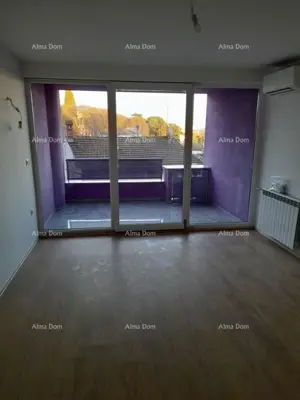 Wohnung, Centar, Pula – Garagenstellplatz, nahe Stadtzentrum