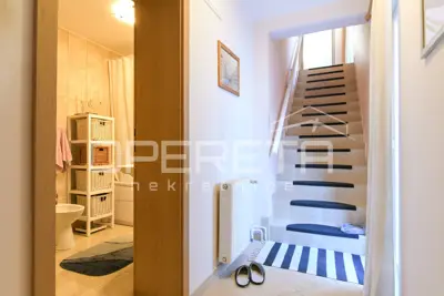 House for sale in Odra, 612 m² - 9