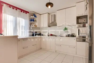 House for sale in Odra, 612 m² - 6