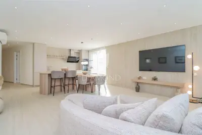 Apartment 126 m², Novigrad center - sea view and 2 parking spaces - 5