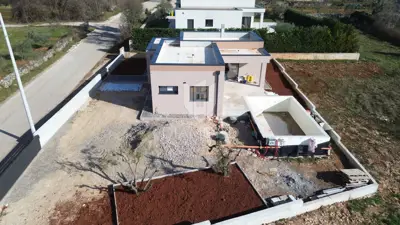 Kuća 130 m², Bibići kod Svetvinčenta, bazen i terasa - 5