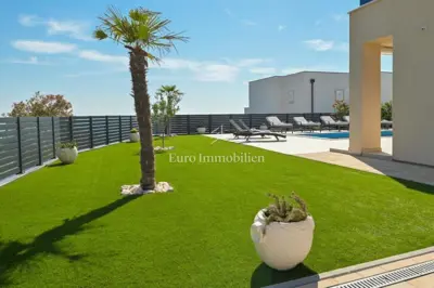 Vila 150 m², Novalja - bazen i pogled na more - 15