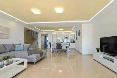 Vila 150 m², Novalja - bazen i pogled na more - 7