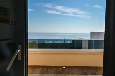 Vila 150 m², Novalja - bazen i pogled na more - 18