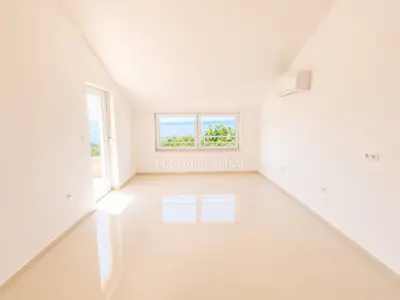 Wohnung zum Kauf in Crikvenica, 50,2 m²