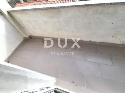 Haus 104 m², Marčana - zweigeschossige Wohnung und 2 Garagen - 14