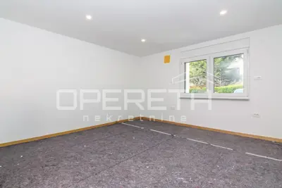 Haus, Maksimir, 3 Wohnungen und Apartment, neu renoviert 2025 - 7