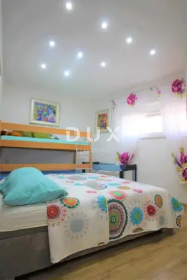 Wohnung 98 m², Košljun auf Pag - 70 m vom Meer - 12