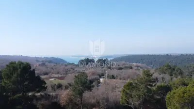Građevinsko zemljište 11.564 m², Poreč - blizu obale