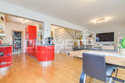 Haus zum Kauf in Maksimir, 186 m² - 5