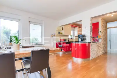 Haus zum Kauf in Maksimir, 186 m² - 6