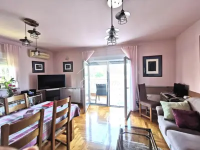 House in Bizek, 1,197 m², orchard and peaceful surroundings - 21