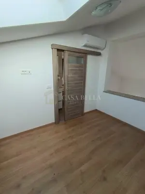 Dvoetažni stan sa terasom na Rabu *TOP LOKACIJA* - 9