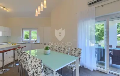 Villa 206 m², Labin - pool and privacy - 16