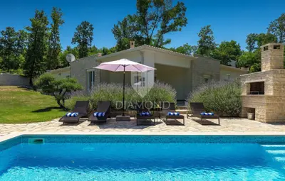 Villa 206 m², Labin - pool and privacy