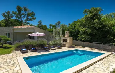 Villa 206 m², Labin - pool and privacy - 3