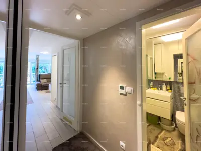 Apartment in Duga Uvala, renovated and furnished with custom-made furniture - 5