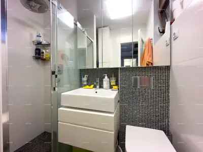 Apartment in Duga Uvala, renovated and furnished with custom-made furniture - 6